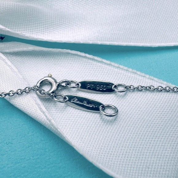 RARE Tiffany & Co. Platinum Rock Crystal Sevillana Necklace 17” with Packaging - Picture 6 of 9